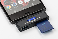 USB Type-C搭載のスマートフォンやタブレットに対応したカードリーダー
