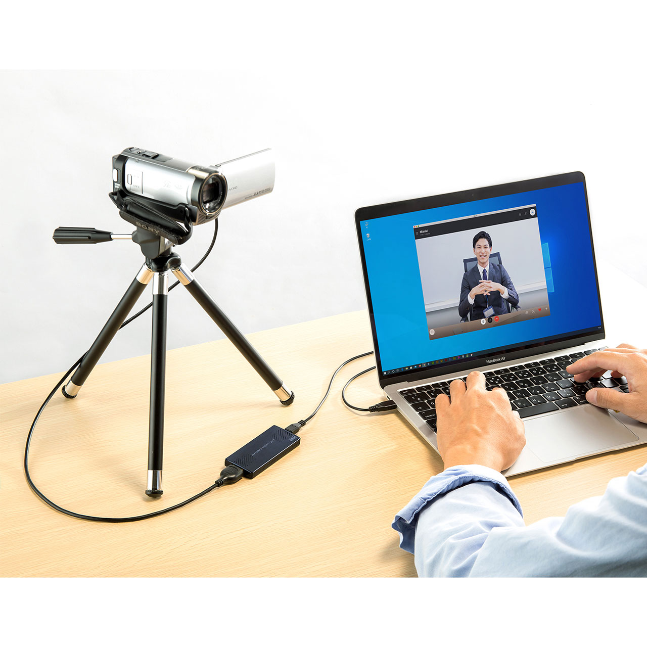 ビデオカメラやデジタルカメラをwebカメラ化できるusb Hdmi変換アダプタを発売 サンワサプライ株式会社