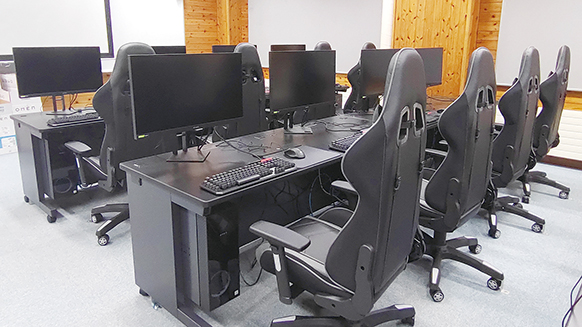 山形県立新庄神室産業高等学校 様