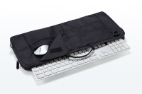 テレワークでのキーボードの持ち運びに便利なキーボード用バッグ